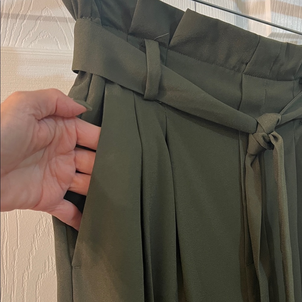 NWOT 🫒 Lightweight Green A New Day Wide-Leg Trousers, Paper Bag Waist